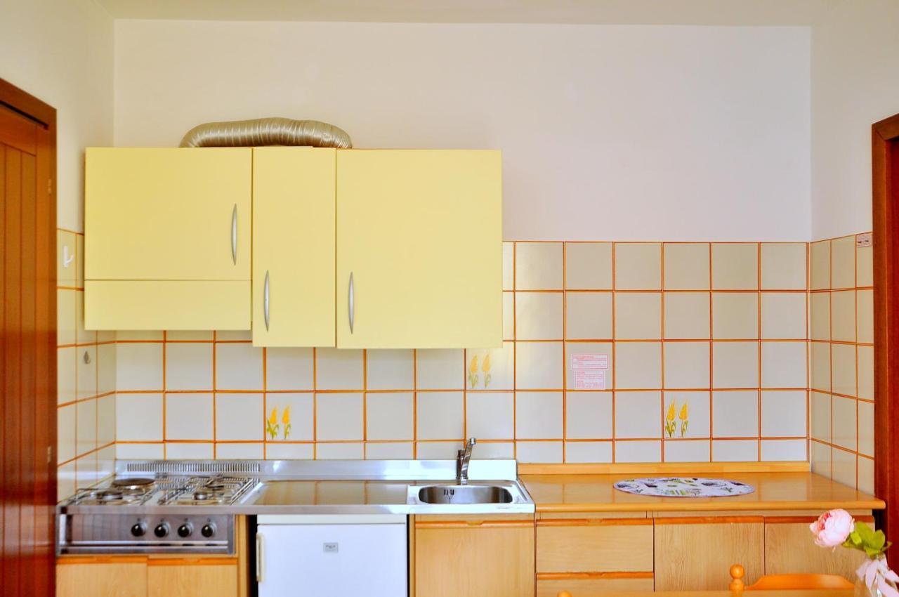 Condominio Fenice ビビオーネ エクステリア 写真