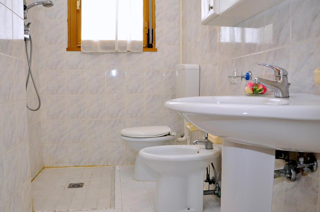 Condominio Fenice ビビオーネ エクステリア 写真