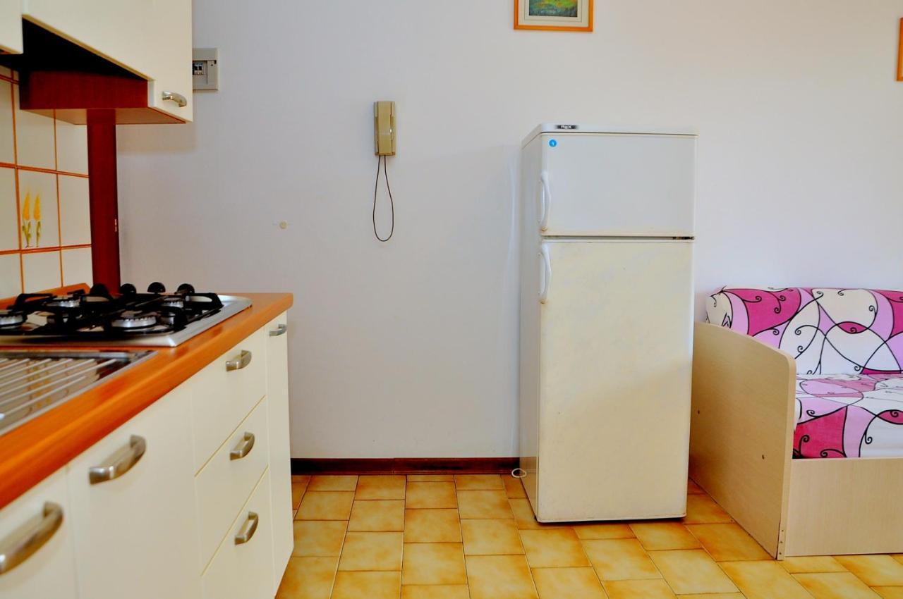 Condominio Fenice ビビオーネ エクステリア 写真