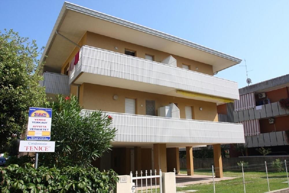Condominio Fenice ビビオーネ エクステリア 写真