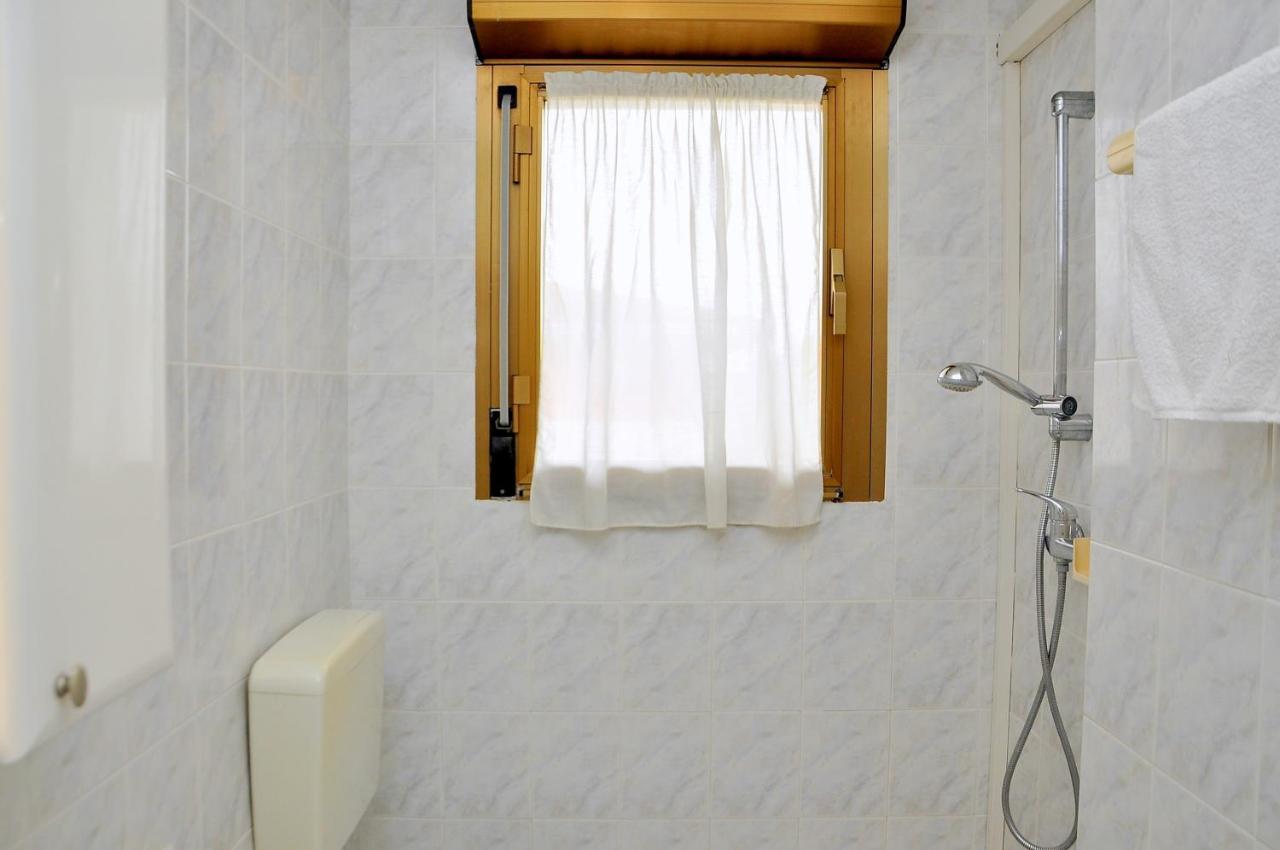 Condominio Fenice ビビオーネ エクステリア 写真